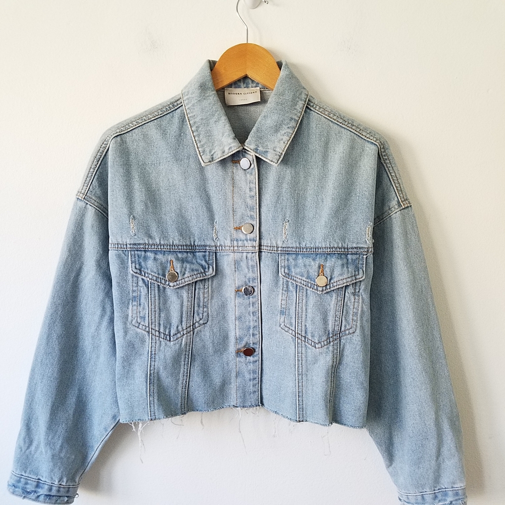 Modern Citizen Cropped Boxy Raw Hem Blue Light Wash Jacket Size Large - Picture 4 of 10